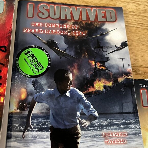 I Survived Lauren Tarshis Books Set of 10 - Picture 6 of 9